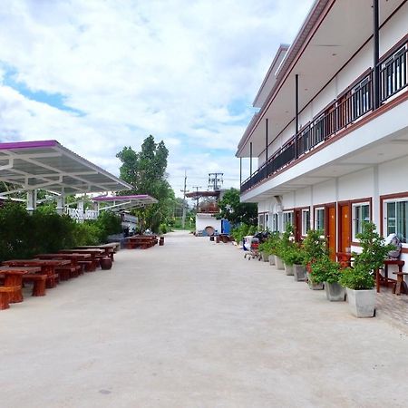 Baan Krutoom Hotel Chiangkhan Chiang Khan Buitenkant foto