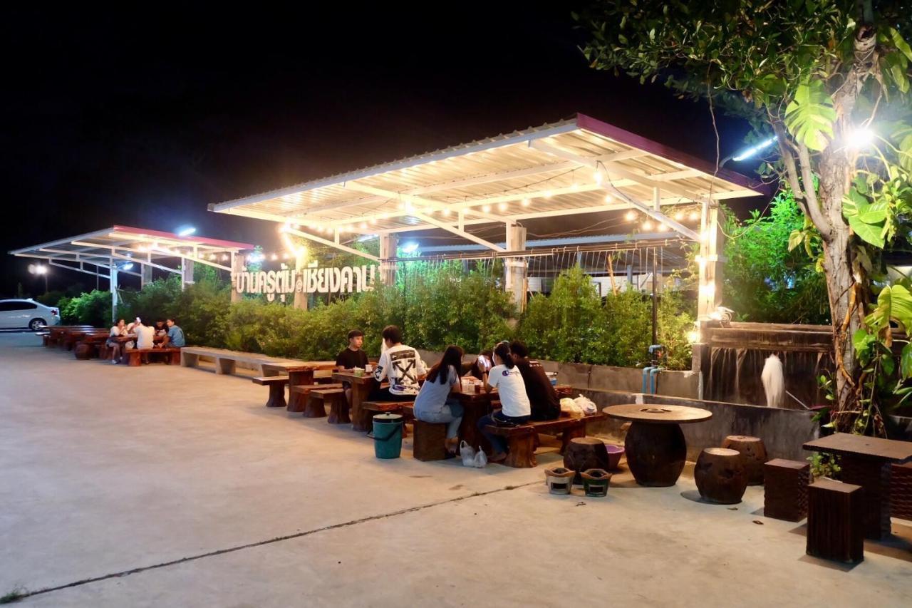Baan Krutoom Hotel Chiangkhan Chiang Khan Buitenkant foto